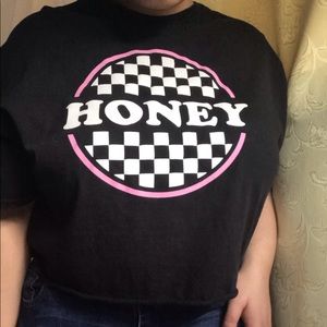 Black Cropped Graphic Tee